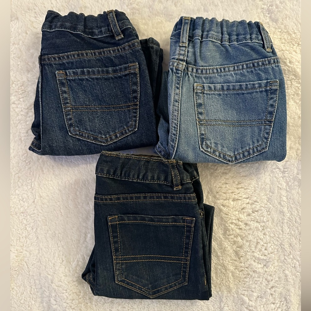 The Children’s Place 3-pk straight leg jeans size 5T NWOT